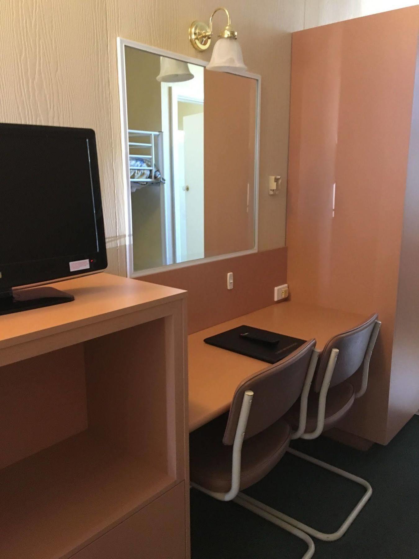 Parkville Motel Мельбурн Екстер'єр фото