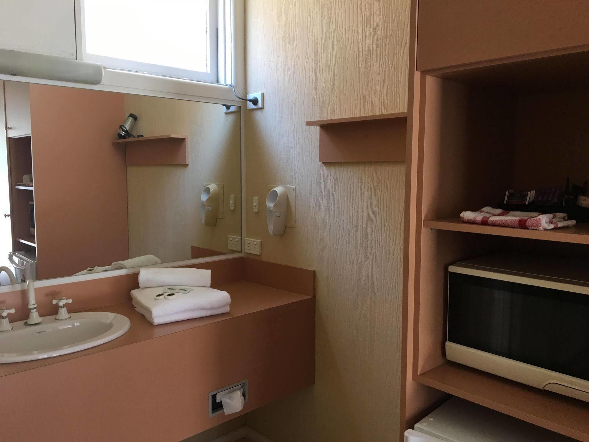 Parkville Motel Мельбурн Екстер'єр фото