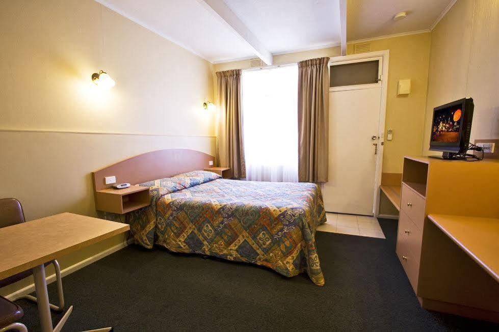 Parkville Motel Мельбурн Екстер'єр фото